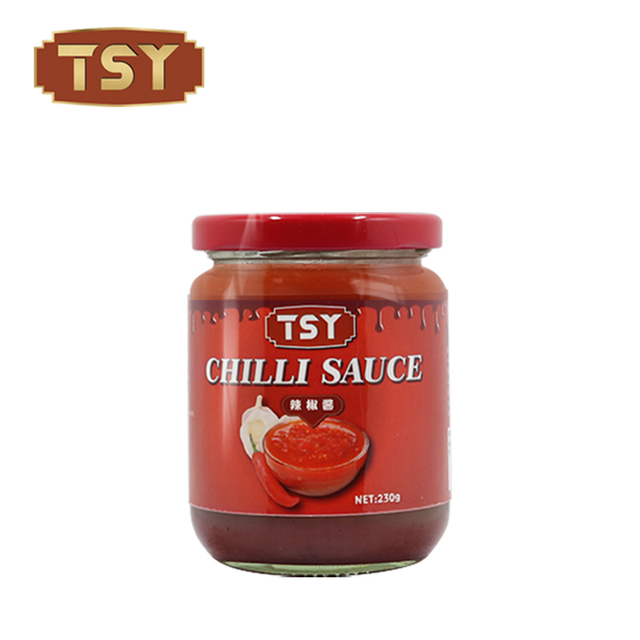 625ml Venta caliente Tamaño de la familia Salsa de chile de pimiento rojo para cocinar casera